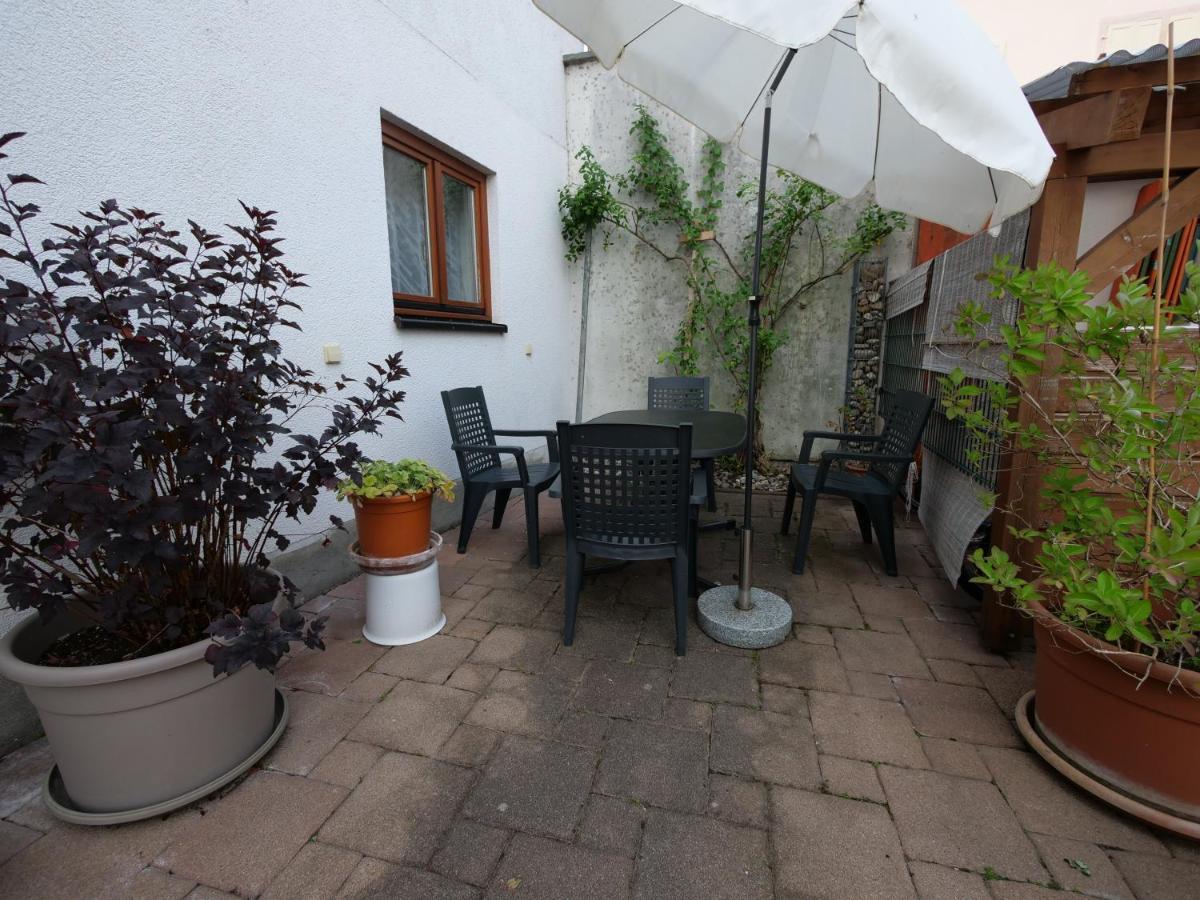 Fachwerkhaus In Ruhiger Altstadt By Rabe - Free Netflix & Eigene Terrasse Karlsruhe Exterior foto